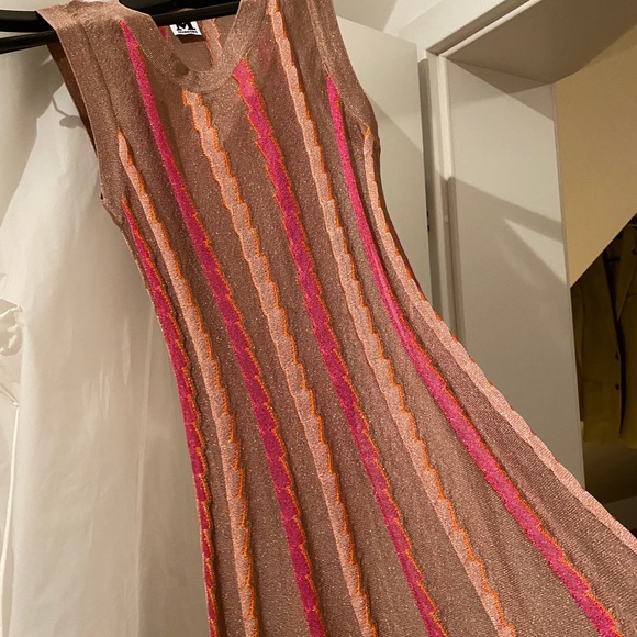 Brand new MISSONI dress perfect for Christmas - Picture 3 of 6